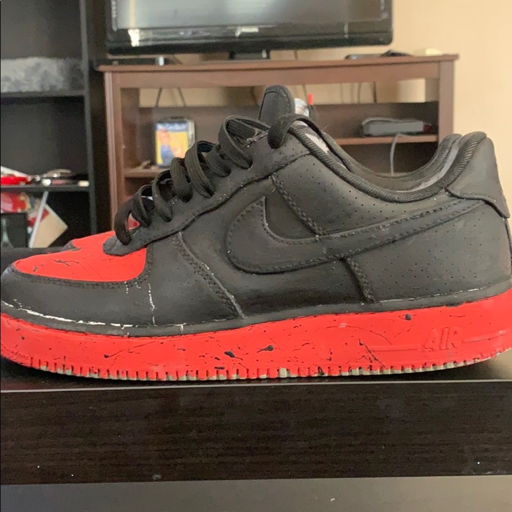 Custom black and red Air Force 1